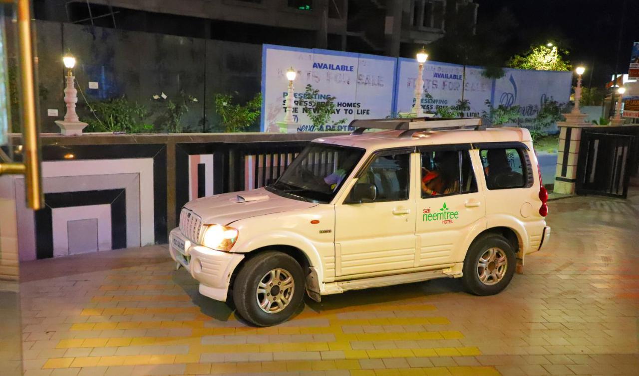 Sai Neem Tree Hotel 쉬르디 외부 사진