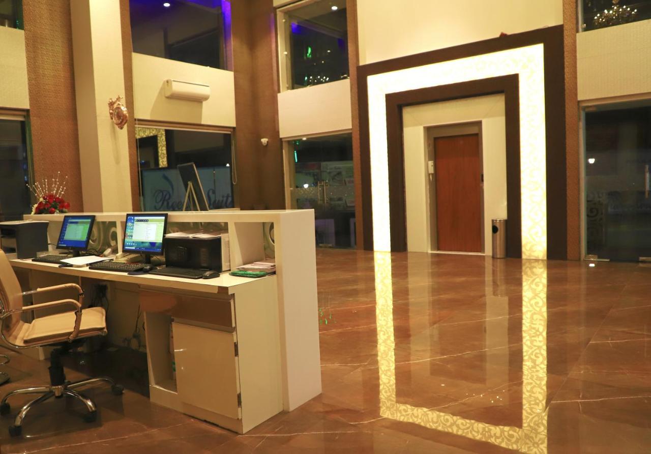 Sai Neem Tree Hotel 쉬르디 외부 사진